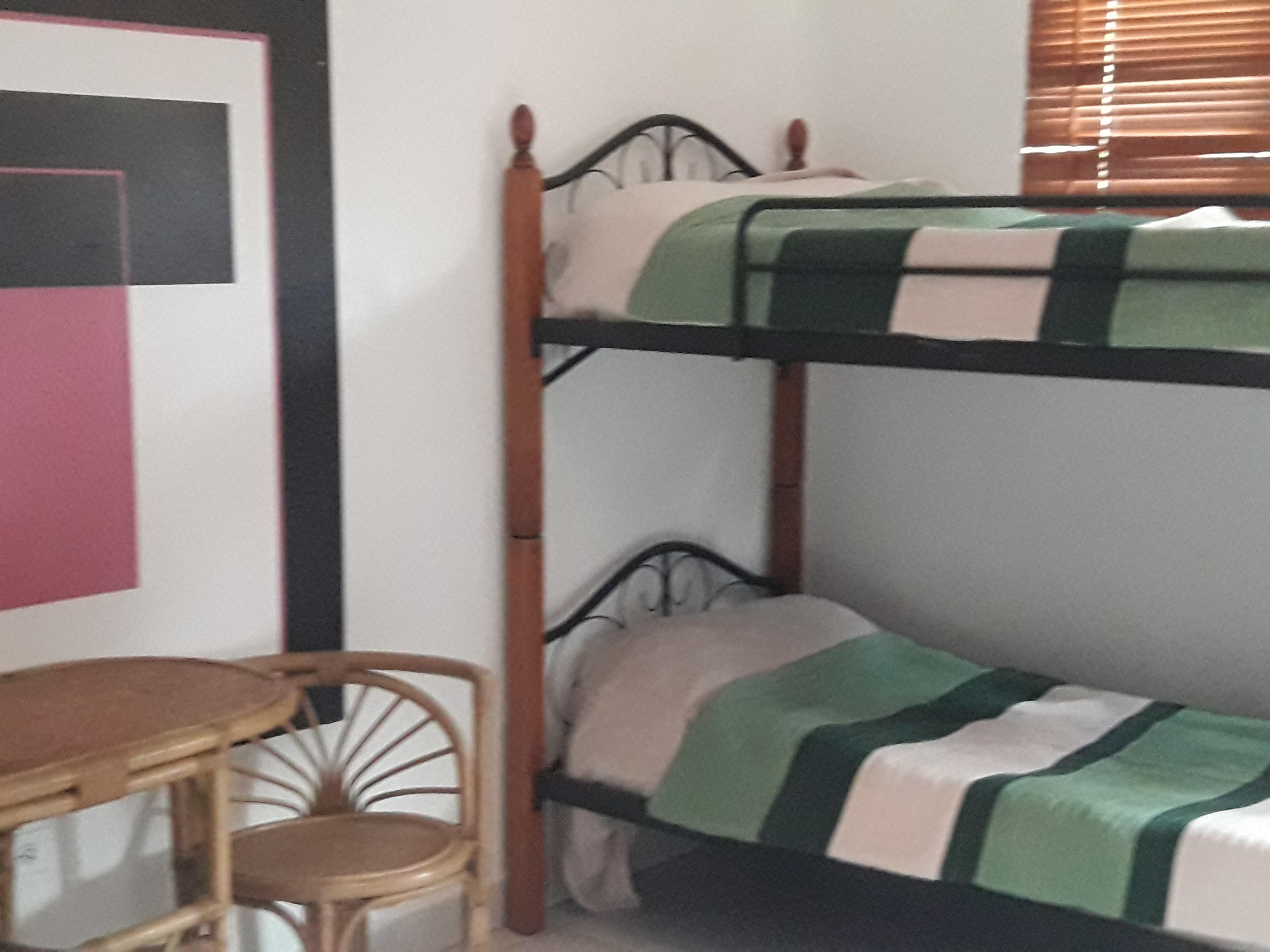 אורנג'סטאד Palmita Hotel Hostel מראה חיצוני תמונה